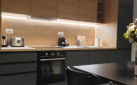 Papillon Apartment #6